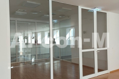 27-Staklena-stijena-sa-vratima