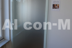 20-Staklena-vrata-sa-vidljivom-vodilicom