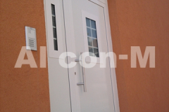 8-Bijela-alu-vrata-sa-nadsvjetlom